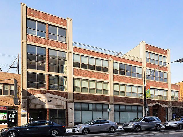 1st image of 1158 W Armitage Ave APT 304