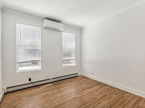 3rd image of 97-22 Metropolitan Ave #2R