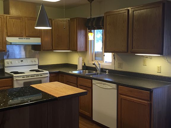 5th image of 19950 Driftwood Ln Unit 304