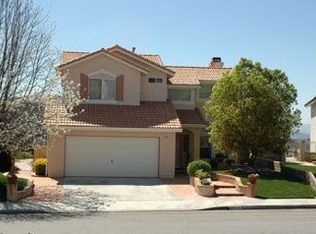 28411 Jerry Pl, Saugus, CA 91350