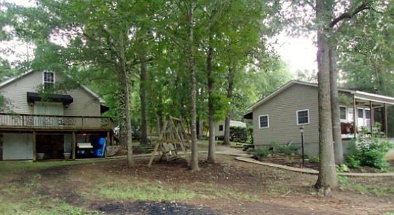 5th image of 1007 Pineland Shores Cir