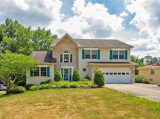 4426 Gateway Dr, Monroeville, PA 15146