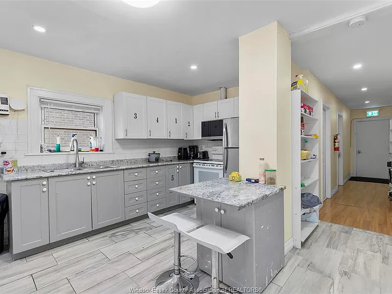 609 Saint Joseph St #3 — Photo 17