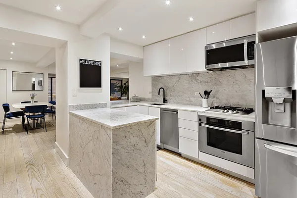 Sold by Compass | media 5