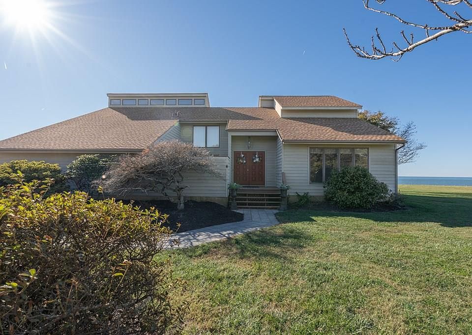 1st image of 7420 Chesapeake Dr