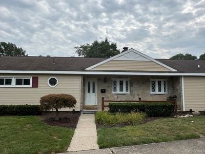 32223 Woodbrook Dr, Wayne, MI, 48184