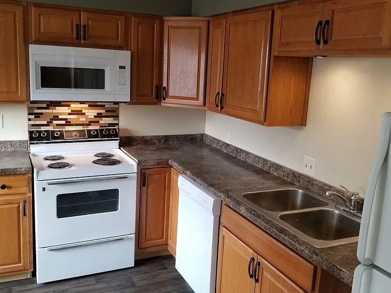 1133 B St #3 — Photo 3