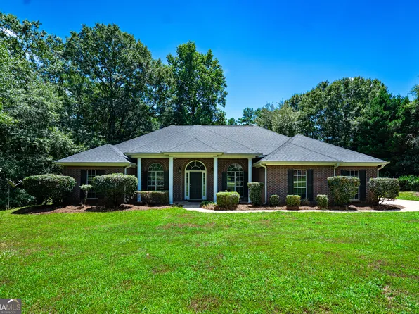 159 Wellington Dr, Lagrange, GA 30241