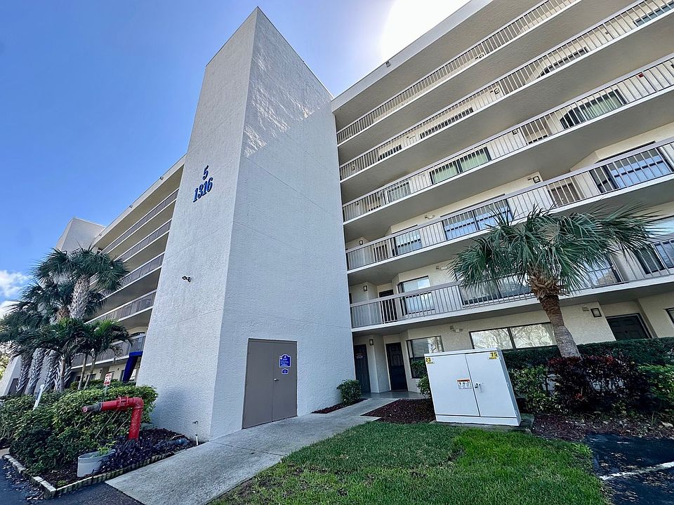 1st image of 1316 Pasadena Ave S APT 506