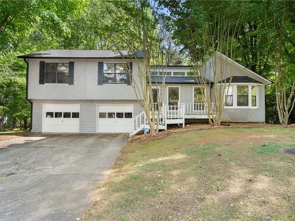 1179 Midland Dr NW, Acworth, GA 30102