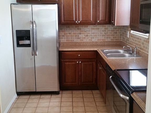 5th image of 7770 NW 36th St