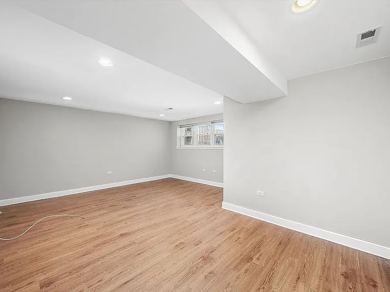 4145 S Michigan Ave #1 — Photo 4