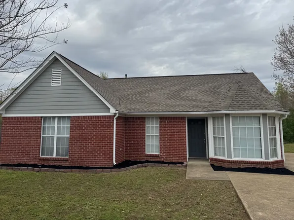 1130 Parkview Cir N, Southaven, MS 38671