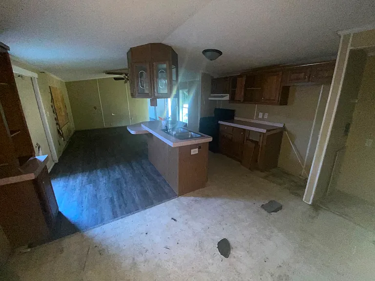 1020 Birch St #16 — Photo 10