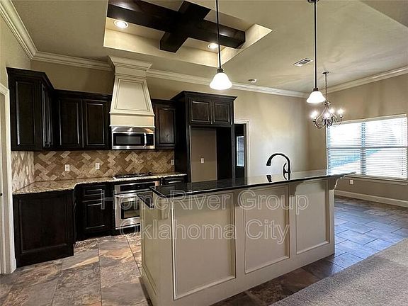 4th image of 3405 San Juan Trl