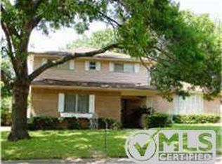 828 Wood River Rd, Dallas, TX 75232