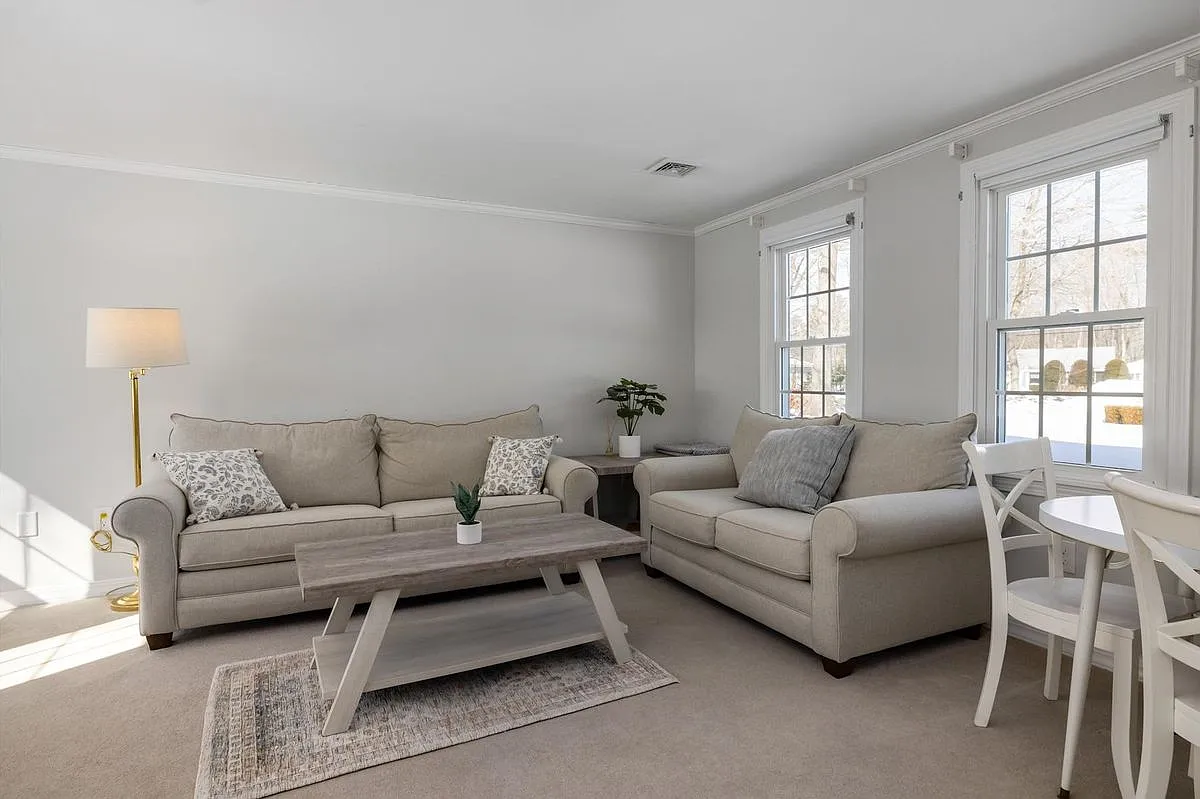 1 bed, 1.0 bath, 929 sqft, $3,000 — Photo 4
