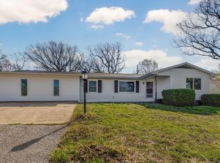 182 Valley View Dr, Ridgedale, MO 65739
