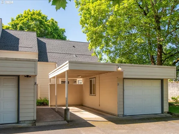 361 NE Village Squire Ave Unit 9, Gresham, OR 97030