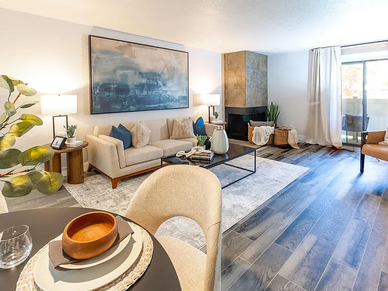 Foothill Place Apartments — Photo 1