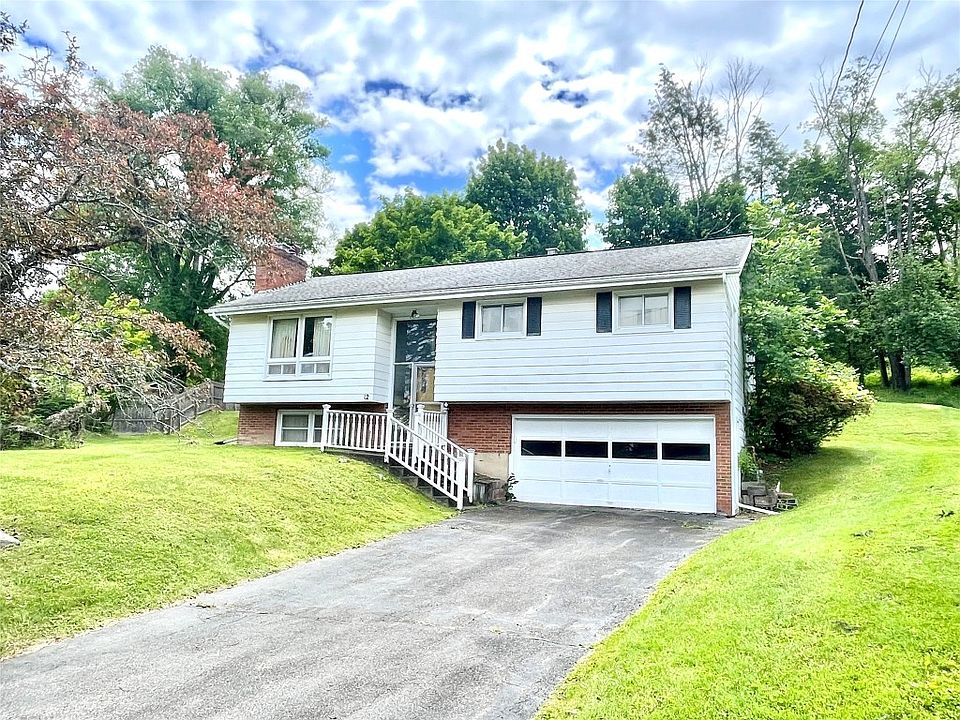 1st image of 12 Terrace Dr