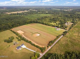 881 Sharon Rd, Canton, MS 39046