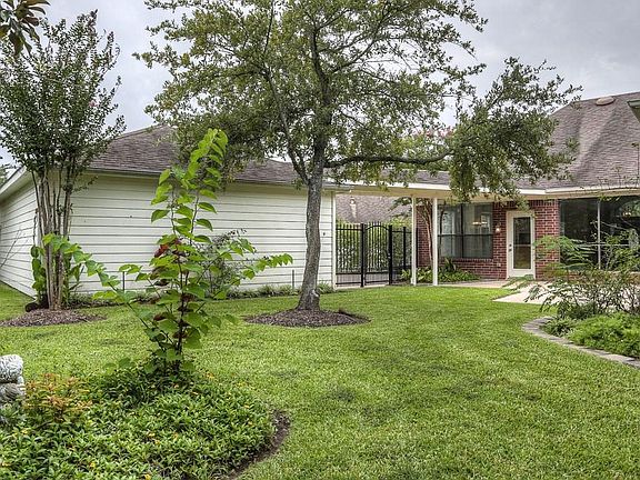 5th image of 12511 Grove Hollow Ct