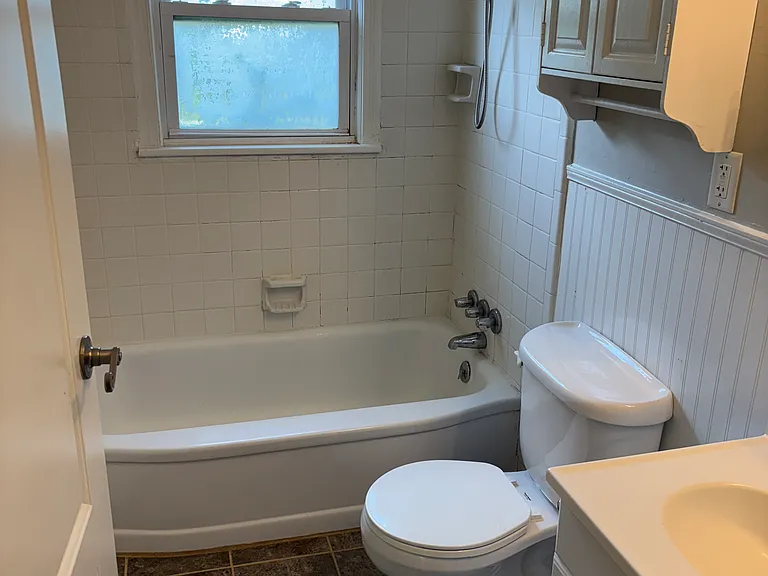505 Corona St — Photo 9