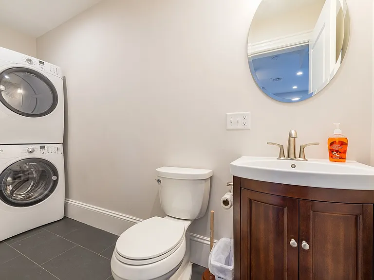 2044 Beacon St #1F — Photo 19