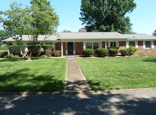 2704 Windemere Ln #2, Powell, TN 37849