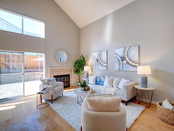 4th image of 1191 Fargate Cir