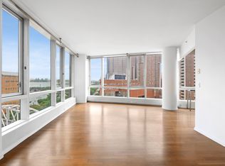 200 Chambers St APT 9D, New York, NY 10007