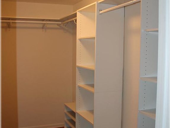 5th image of 8043 Janes Ave APT G