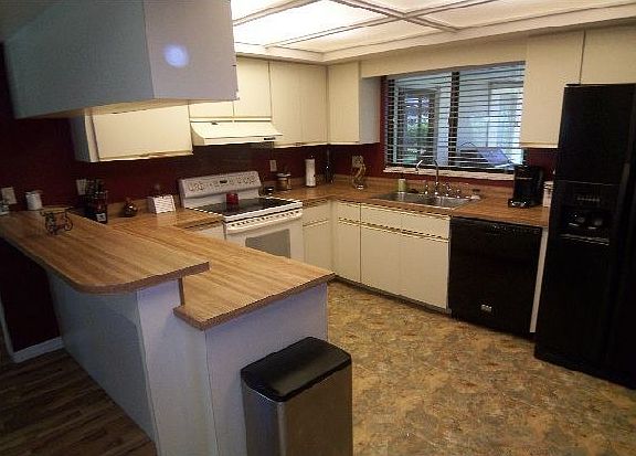 Home for Sale in Lakeland, Florida $135,000