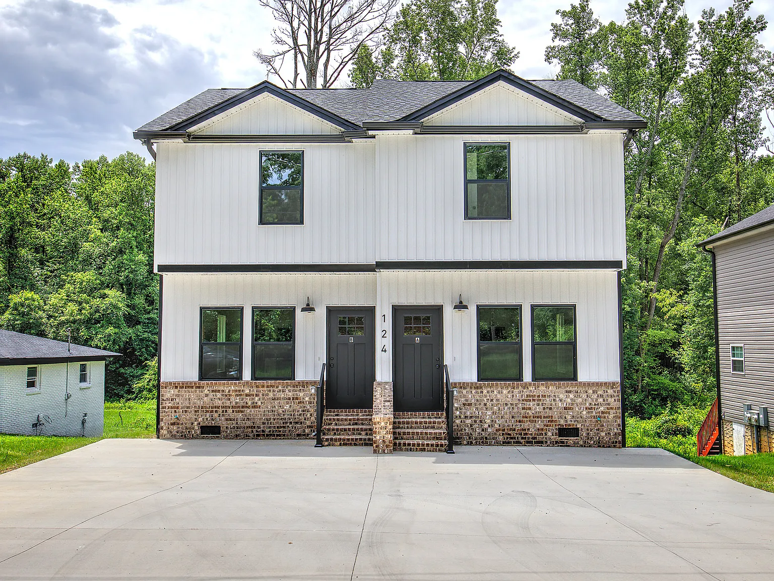 2 bed, 1.5 bath, 1000 sqft, $1,450 — Photo 1