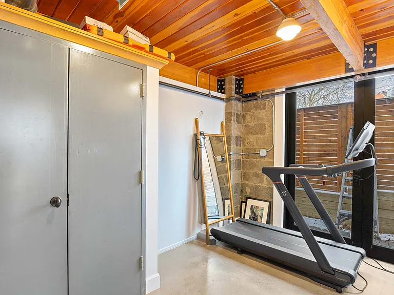 51 Greenwood Ave #7 — Photo 11