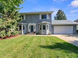 8067 Jewel Ave S, Cottage Grove, MN 55016