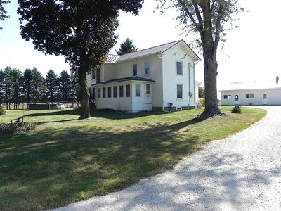 31765 M 60, Leonidas, MI, 49066