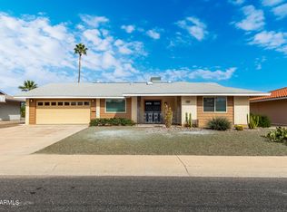 10446 W Meade Dr, Sun City, AZ 85351