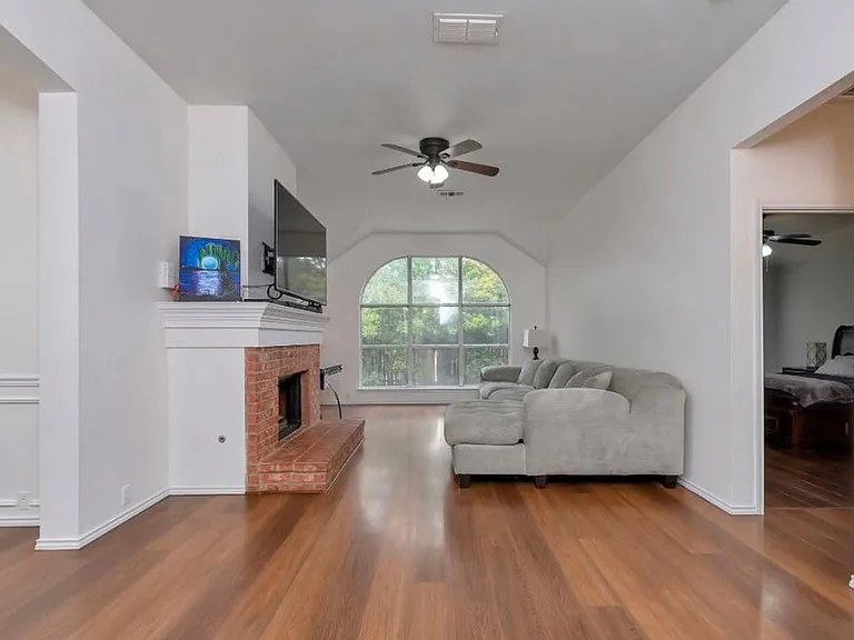 7817 Orland Park Cir — Photo 7