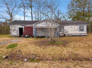 760 S 4th St, Silsbee, TX 77656