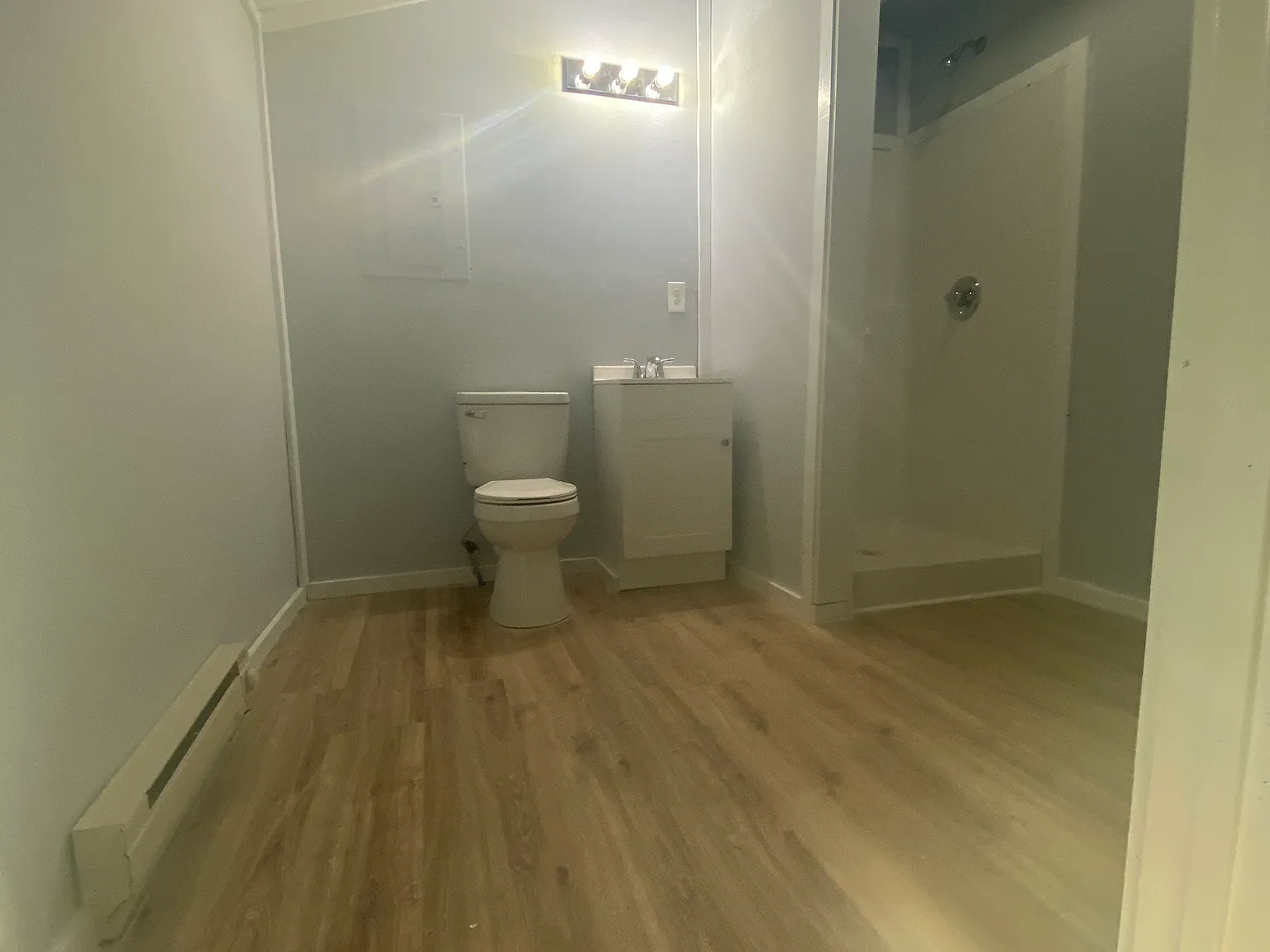 Studio, $750 — Photo 4