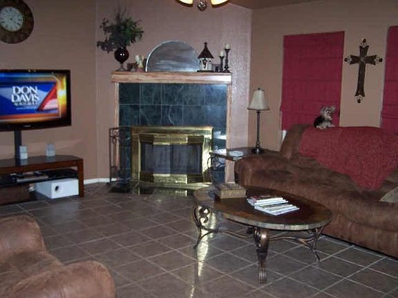 2nd image of 517 Oak Lk