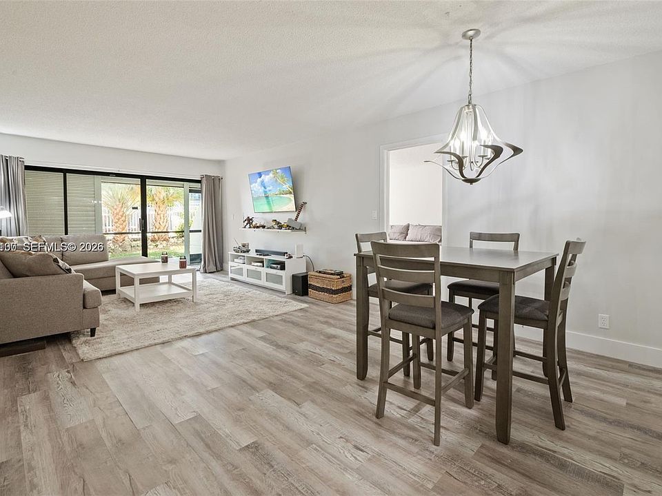 1st image of 301 Racquet Club Rd APT 104