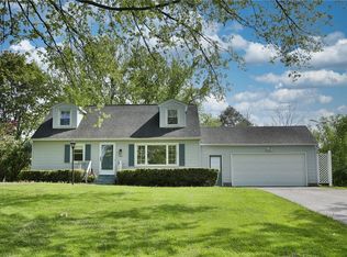 298 Galahad Dr, Rochester, NY 14623