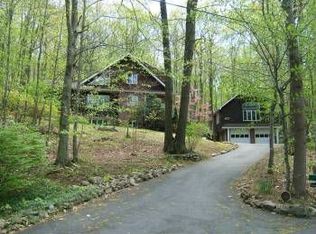 349 Mulberry Hill Rd, Barto, PA 19504