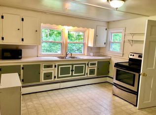 227A Gurleyville Rd, Mansfield, CT 06268