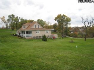 147 Deloras Ln, Chester, WV 26034
