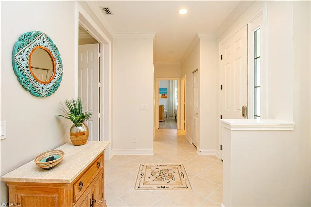 2 bed, 2.0 bath, 1566 sqft, $5,200 — Photo 3