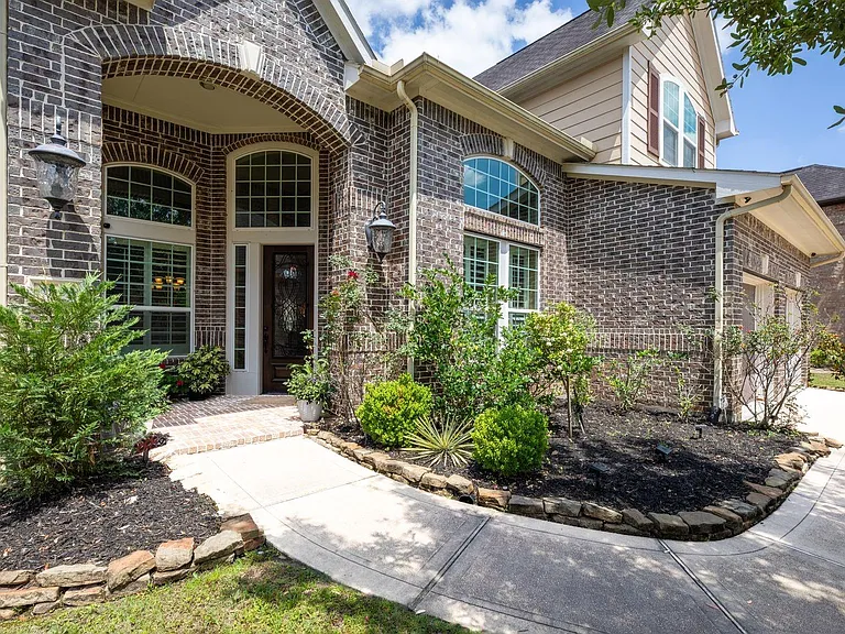 4507 Hickory Branch Ln — Photo 2